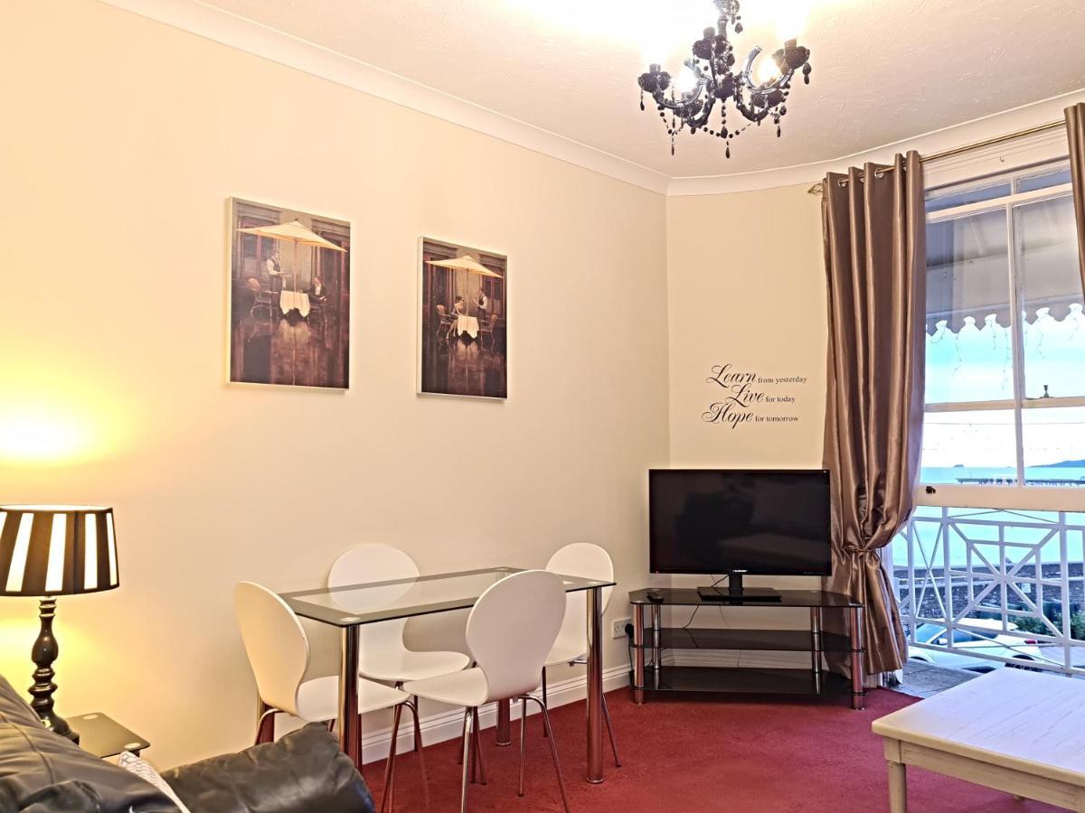 Flat 4, Den House Apartment Teignmouth Bagian luar foto